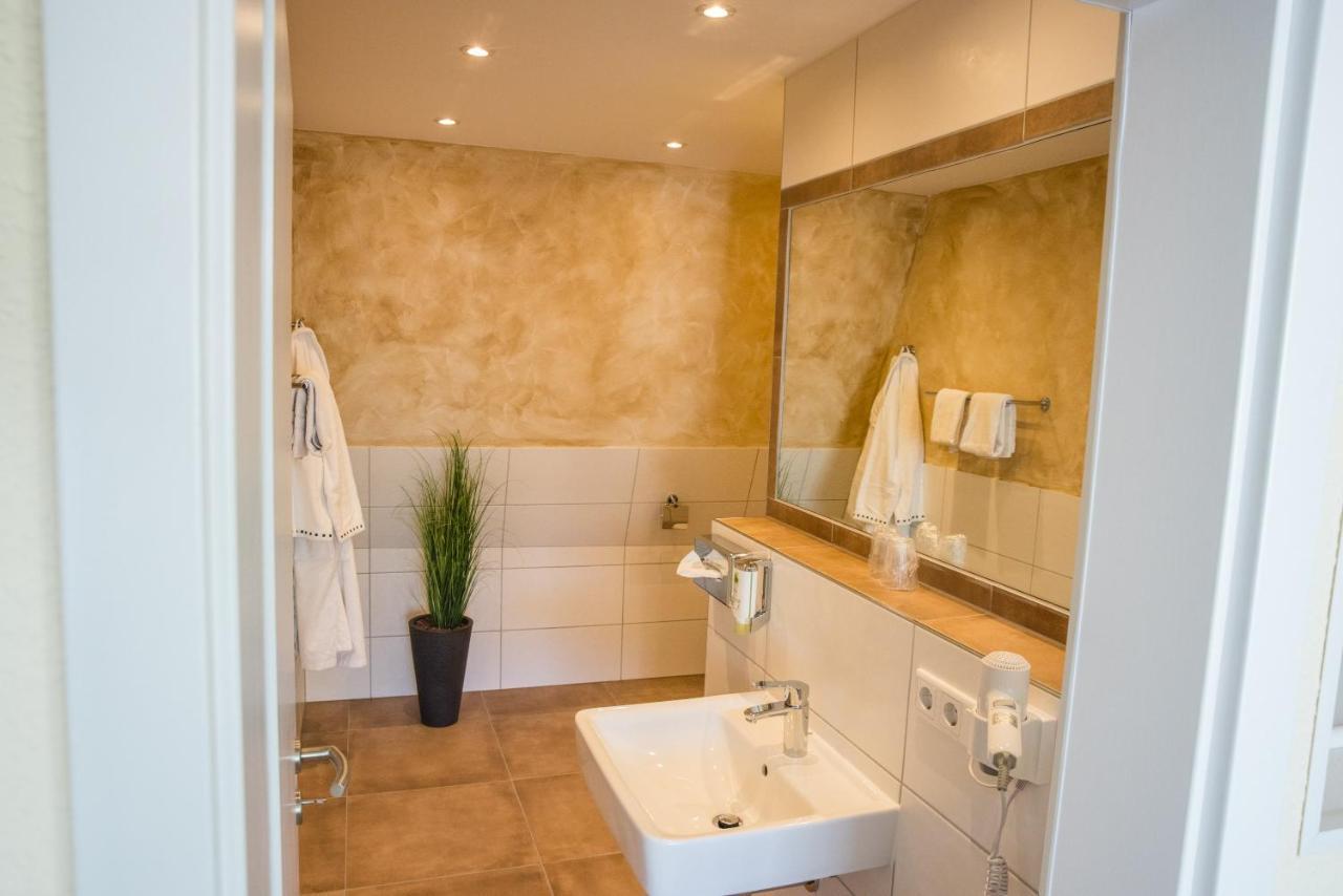 Rheinhotel Ruedesheim - Wellness ฮูเดสไฮม์ แอม ไฮน์ ภายนอก รูปภาพ