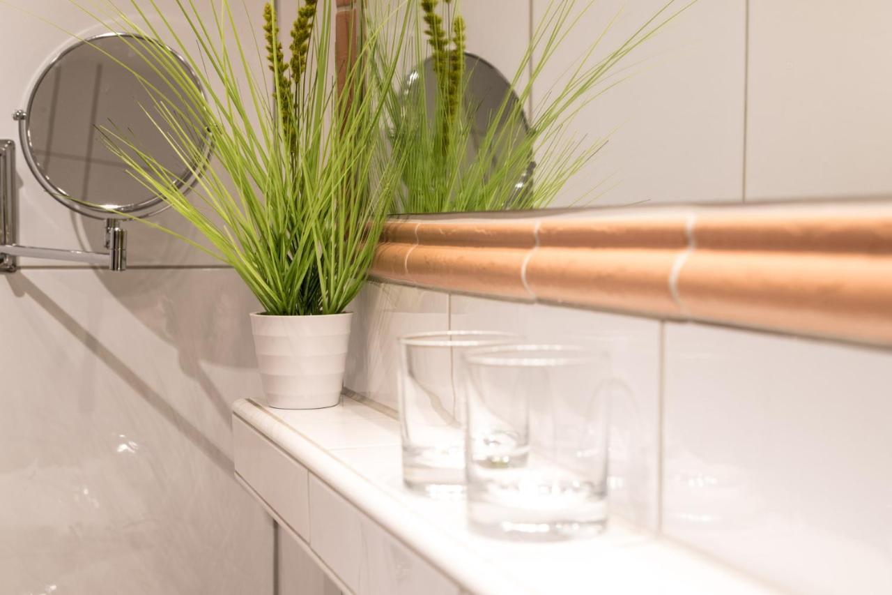 Rheinhotel Ruedesheim - Wellness ฮูเดสไฮม์ แอม ไฮน์ ภายนอก รูปภาพ